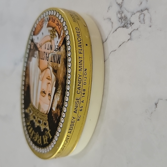 Vintage La Reine Mint pastilles collectables tin - Picture 2 of 8